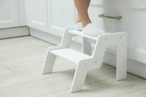 kitchen step ladder injury