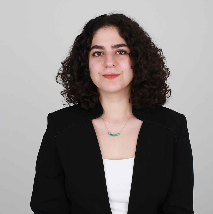 Laila Saqer